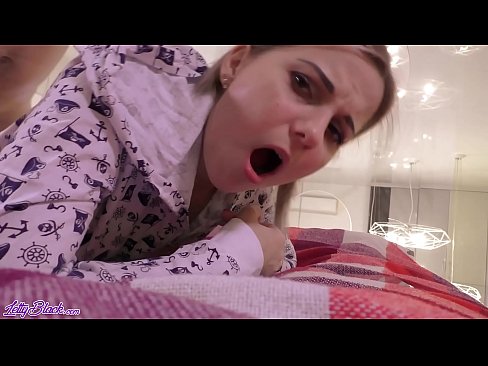 ❤️ Сексуалдуу апа карлыгач жана прегистайл секс - кончуг жакын Анальный порно боюнча бизде ❌❤
